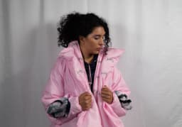 Campera escultórica "Late" — foto 3