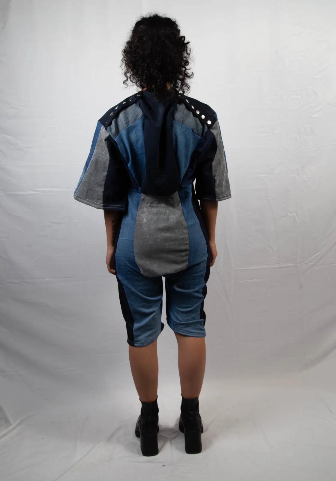 LATE — Monoprenda Upcycled Denim — foto 4