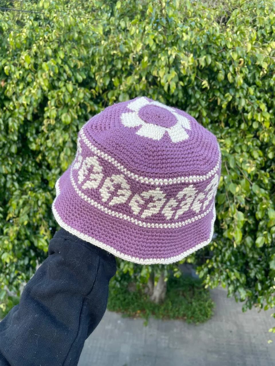 Piluso Crochet Tapestry — foto 2